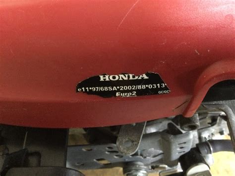 Finding the <b>Engine</b> Type Code. . Honda e11 97 68sa 2002 88 manual